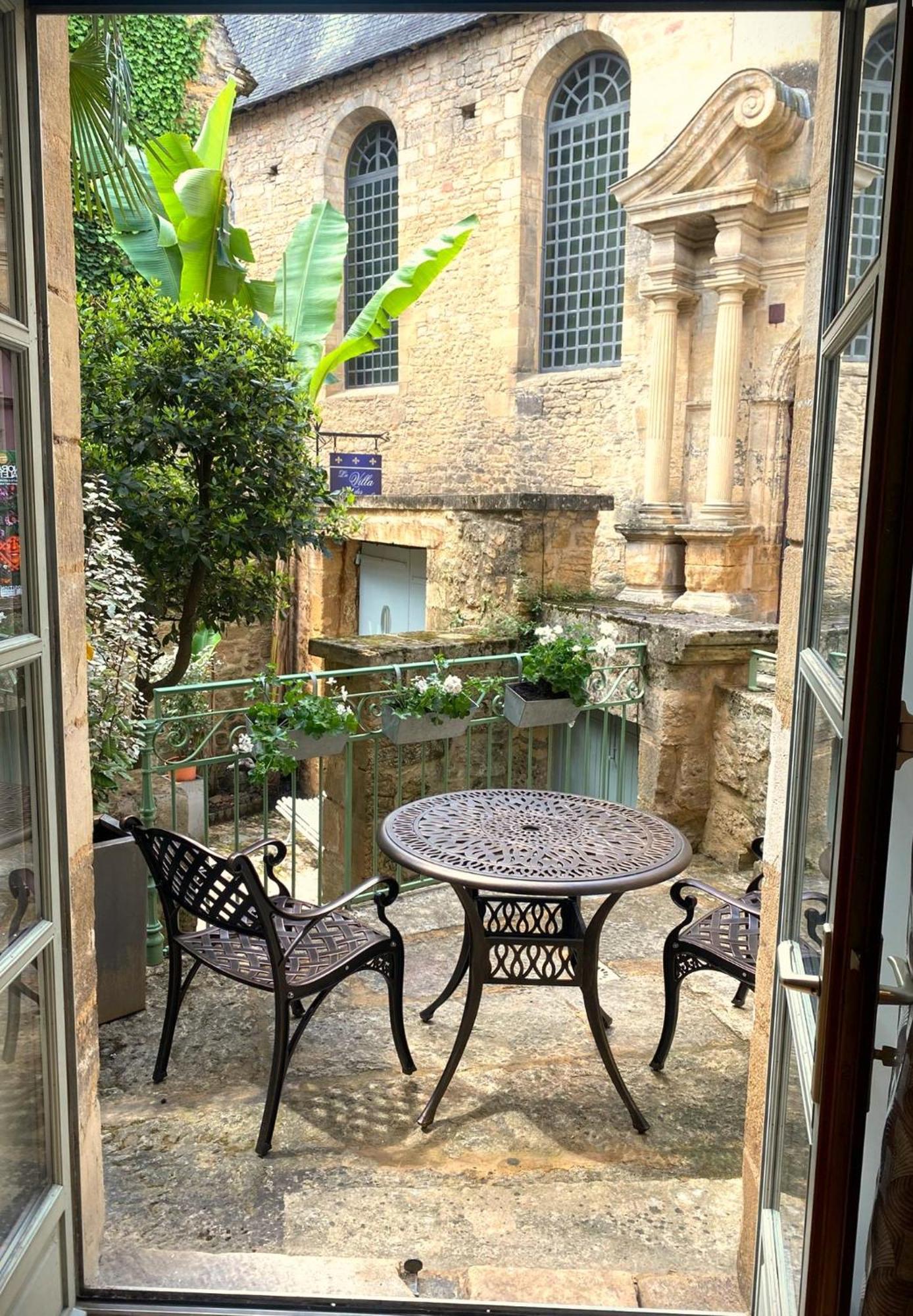 La Villa Des Consuls - Gite De Tourisme De Charme Сарла-ла-Канеда Экстерьер фото